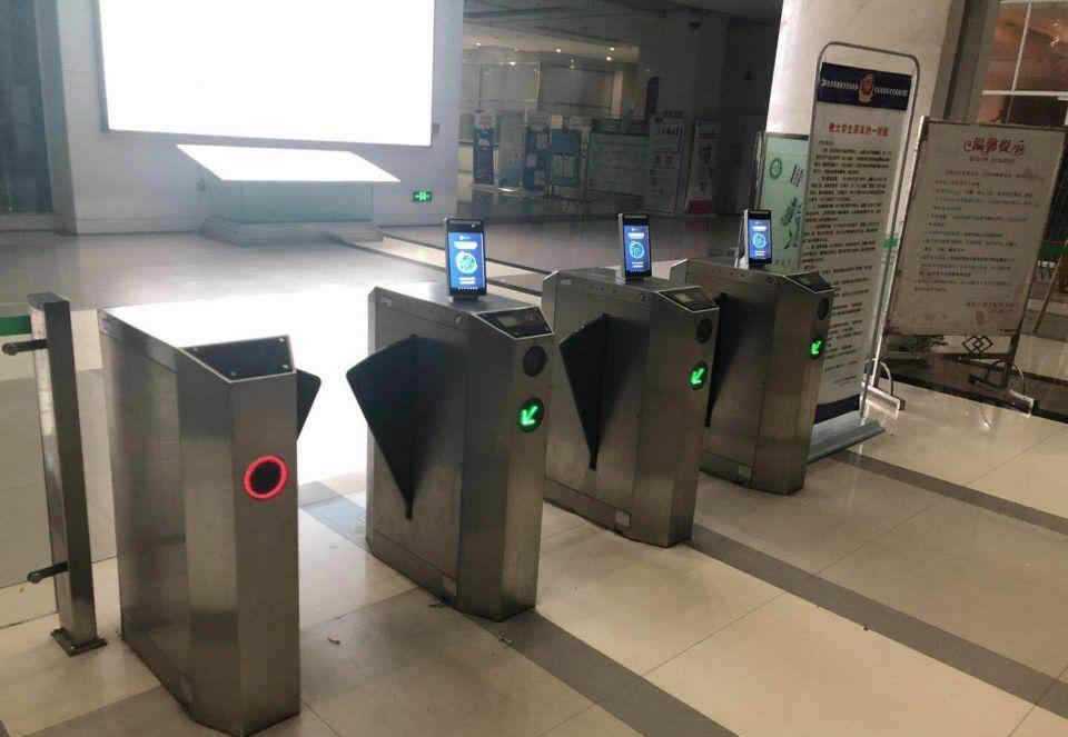 上海某企業(yè)采購F5人臉識別終端